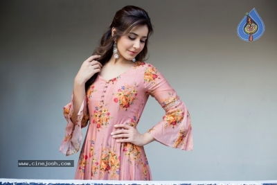 Rashi Khanna Latest Photos - 4 of 8