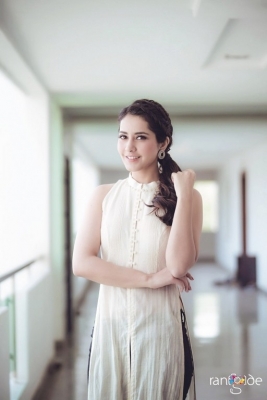 Rashi Khanna Latest Pics - 4 of 6