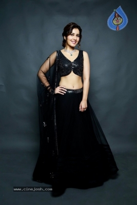Rashi Khanna Latest Pics - 6 of 14