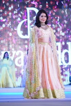 Rashi Khanna New Pics - 4 of 41