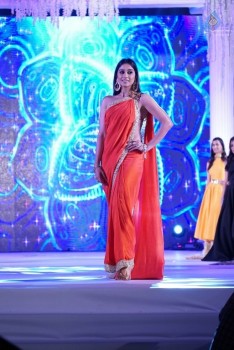 Regina Cassandra Photos - 2 of 32