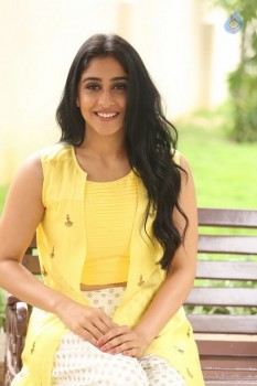 Regina Cassandra Photos - 19 of 61