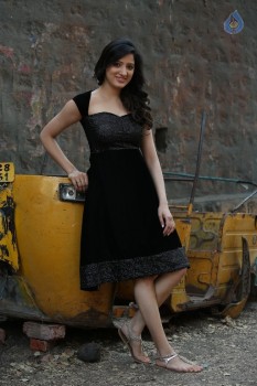 Richa Panai Pics In Rakshaka Bhatudu - 9 of 21