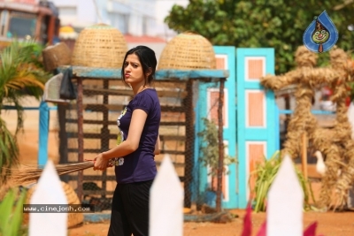 Richa Panai Stills From Brindavanamadi Andaridi - 3 of 15