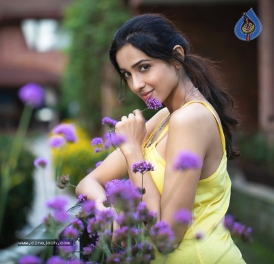 Riya Suman Photo Shoot Photos - 2 of 12