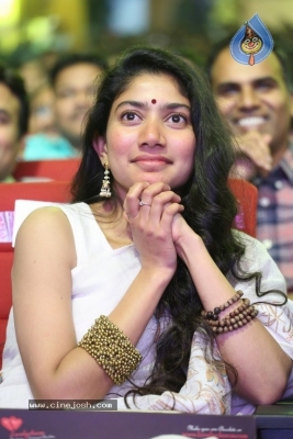 Sai Pallavi New Gallery - 11 of 21