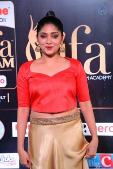 Samyukta Hamod at IIFA Utsavam 2017 - 14 of 32