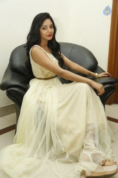 Sanam Shetty New Photos - 18 of 38