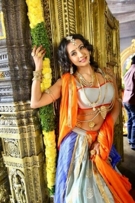 Sanjjanaa Galrani Stills From Swarna Khadgam - 5 of 8