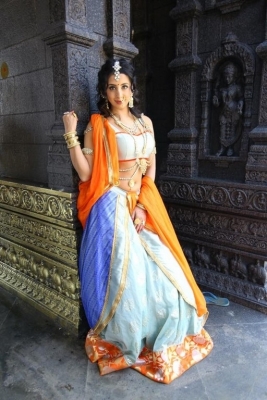 Sanjjanaa Galrani Stills From Swarna Khadgam - 8 of 8