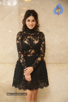 Sapna Pabbi Photos - 1 of 42