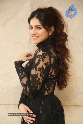 Sapna Pabbi Photos - 10 of 42