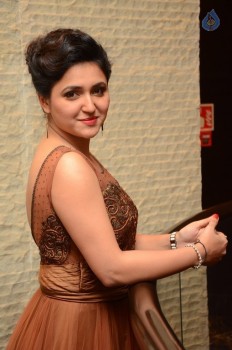 Sarayu New Images - 13 of 39