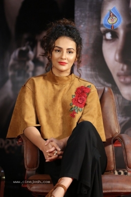 Seerat Kapoor at Raju Gari Gadhi 2 Press Meet - 3 of 30