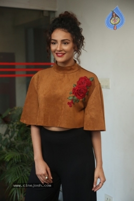 Seerat Kapoor at Raju Gari Gadhi 2 Press Meet - 8 of 30