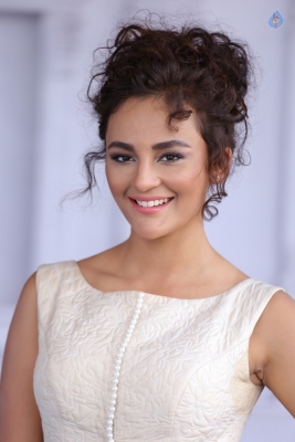 Seerat Kapoor New Photos - 12 of 21