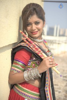 Sejal Mandavia Navratri Photo Shoot - 14 of 21