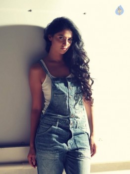 Shalini Vadnikatti New Photos - 1 of 34