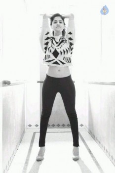 Shalini Vadnikatti New Photos - 5 of 34