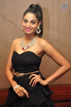 Sharon New Pics - 9 of 40