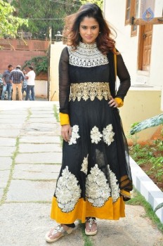 Shilpa Chakravarthy Photos - 17 of 35