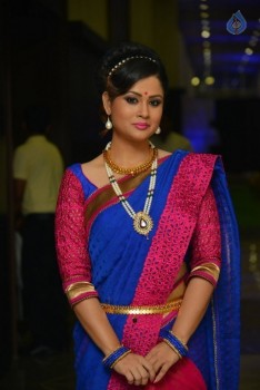 Shilpa Chakravarthy Pics - 4 of 21