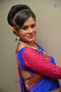Shilpa Chakravarthy Pics - 14 of 21