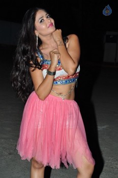 Shriya Vyas Stills - 14 of 30