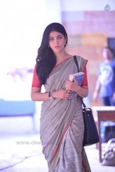 Shruti Haasan Latest Pics - 15 of 25