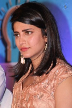 Shruti Haasan Photos - 20 of 21