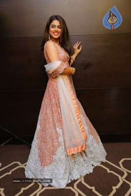 Siddhi Idnani Pictures - 4 of 12