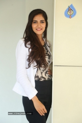 Simran Choudhary Photos - 16 of 31