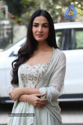 Sonal Chauhan Interview Photos - 9 of 34