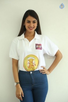 Sonal Chauhan Size Zero Interview Photos - 15 of 63