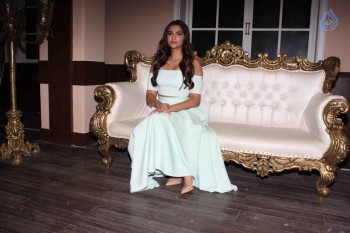 Sonam Kapoor New Photos - 4 of 14