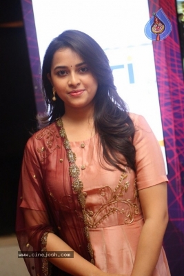 Sridivya Latest Photos - 16 of 21