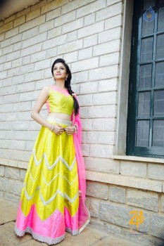 Surabhi Santhosh Photos - 7 of 14