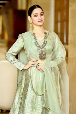 Tamanna Bhatia Latest PhotoShoot - 1 of 4