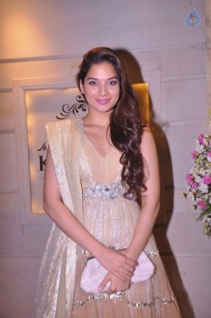 Tanya Hope Gallery - 7 of 15