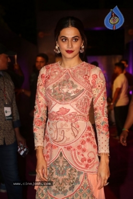 Tapsee At Zee Apsara Awards - 6 of 21