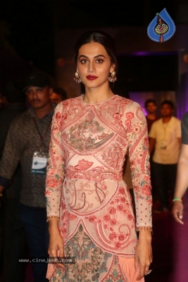 Tapsee At Zee Apsara Awards - 8 of 21