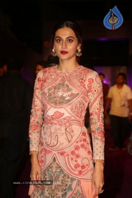Tapsee At Zee Apsara Awards - 14 of 21