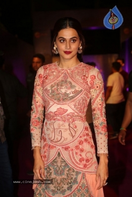 Tapsee At Zee Apsara Awards - 16 of 21