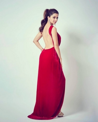 vedhika Photos - 14 of 14