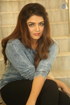 Wamiqa Gabbi New Pics - 11 of 47