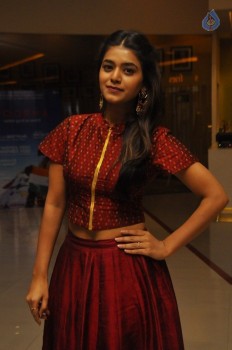 Yamini Bhaskar New Photos - 17 of 27