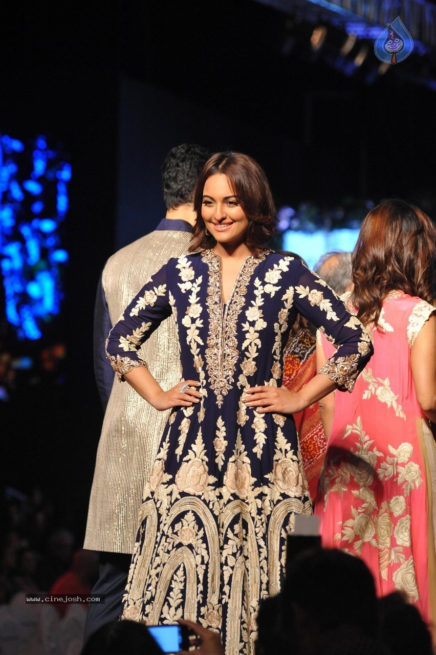 10th Annual Caring with Style Fashion Show - 131 / 141 photos