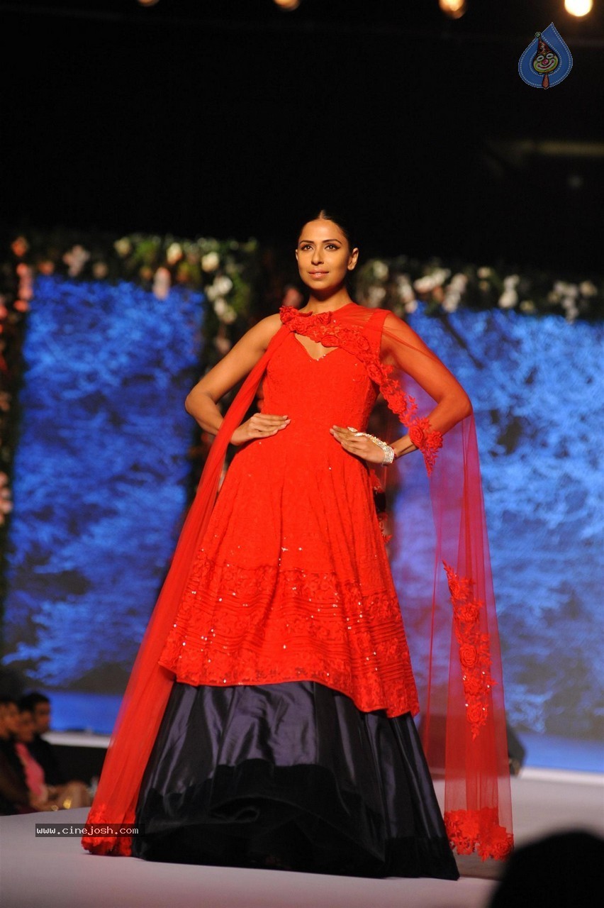 10th Annual Caring with Style Fashion Show - 135 / 141 photos