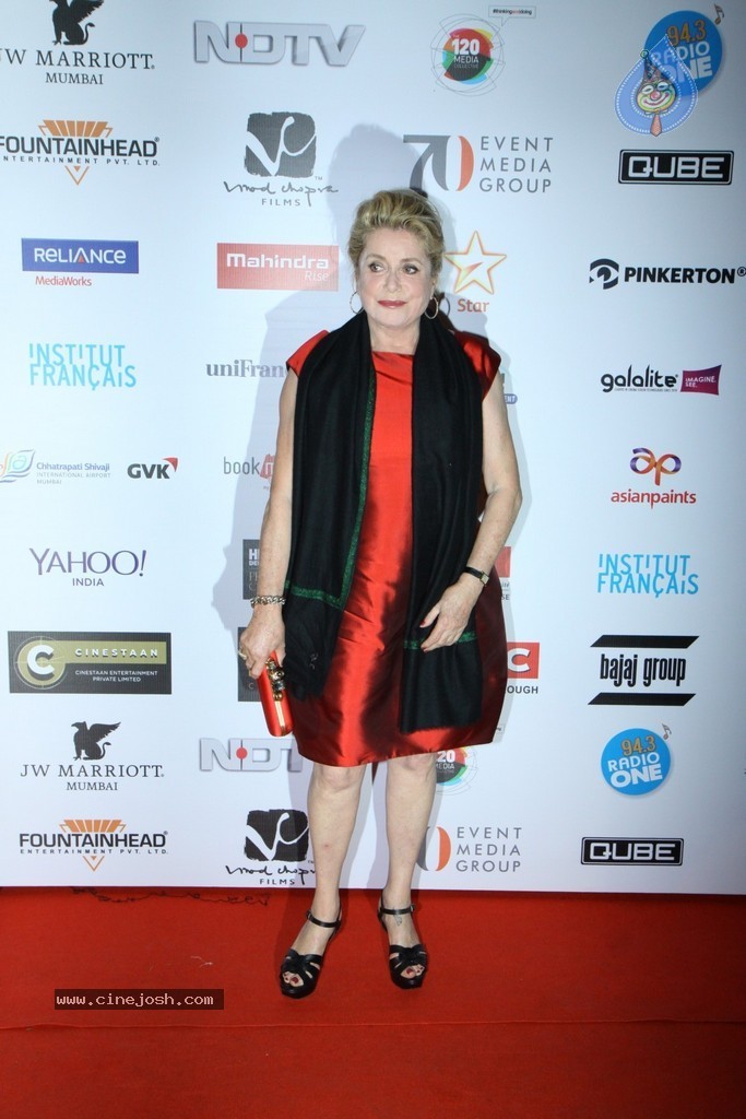 16th Mumbai Film Festival Opening Ceremony - 121 / 168 photos