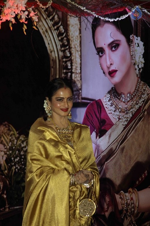 3rd National Yash Chopra Memorial Award Presentation - 20 / 84 photos